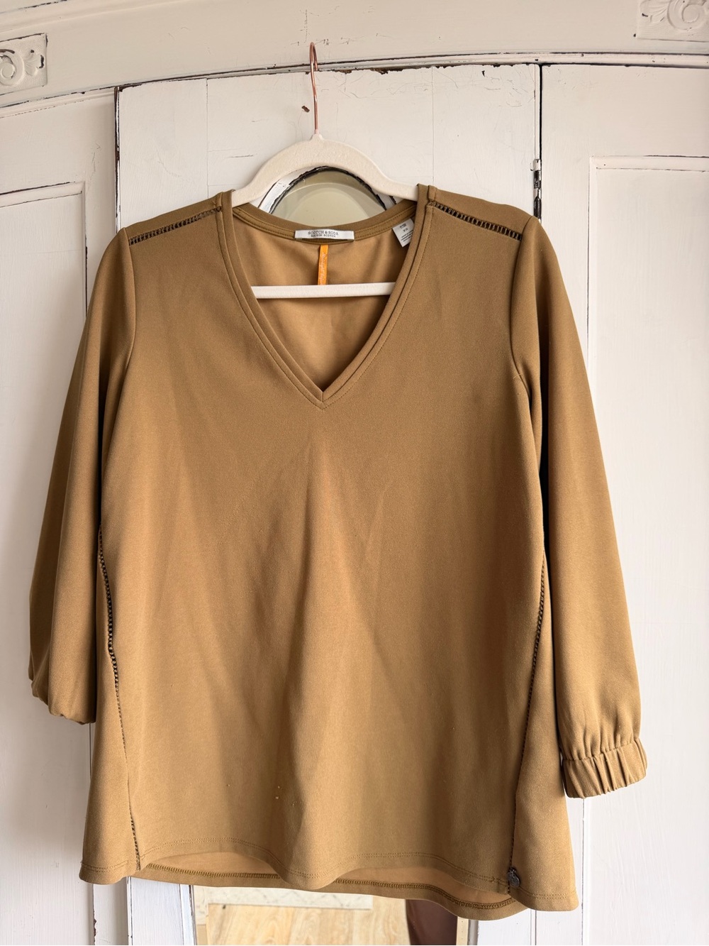 Scotch & Soda Camel V-Neck Long Sleeve Top